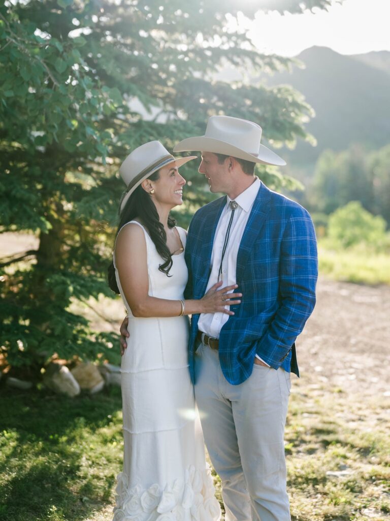 Cocktail hour at Viceroy Snowmass before wedding day